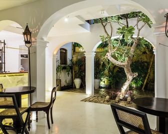 Prince of Galle (inside the Fort) - Galle