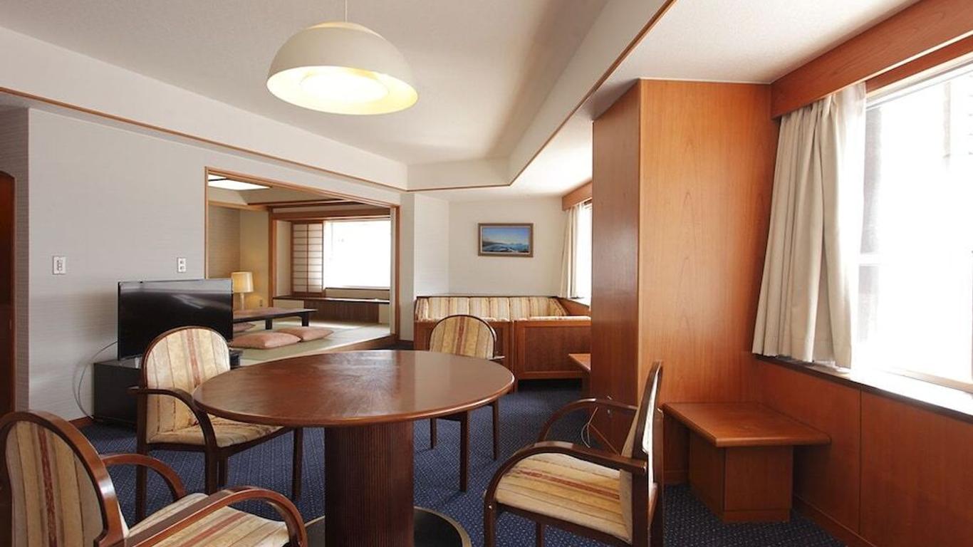 Atami New Fujiya Hotel