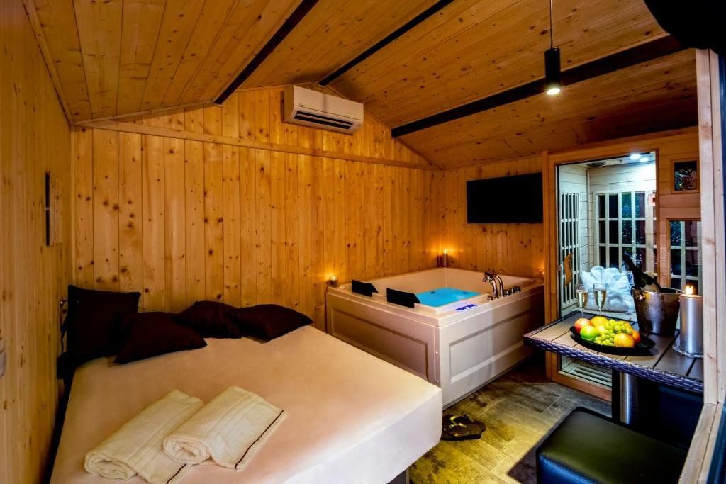 Villa Elisio Hotel & Spa - Naples - Bedroom