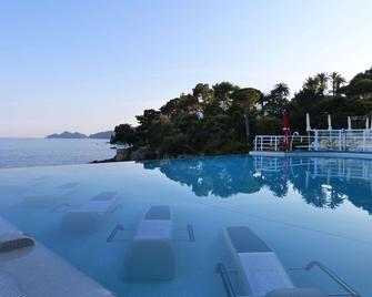 Excelsior Palace Hotel - Rapallo - Pool