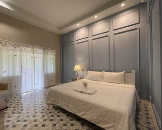 Aob-Oun Homestay - Ban Khanong Phra Klang