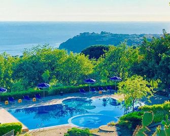 Cozy apartment in Ricadi - Ricadi - Pool