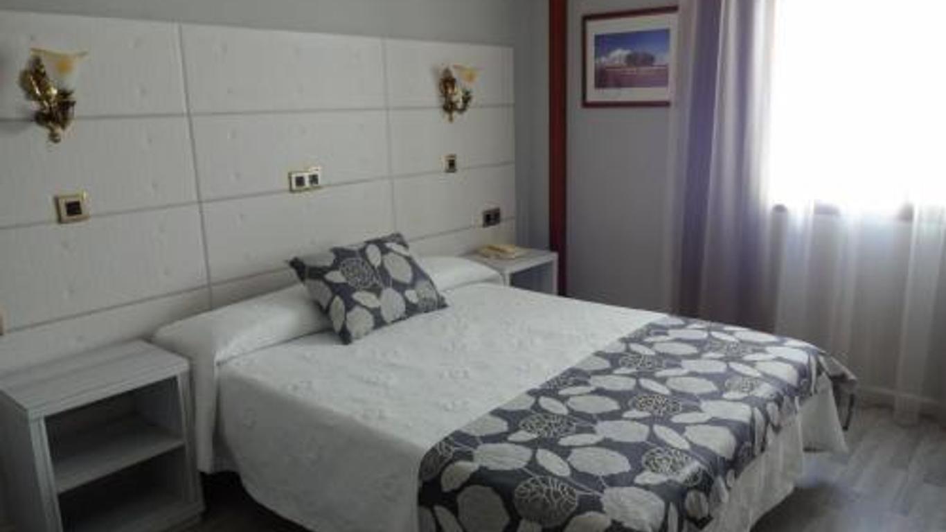 Hotel Los Naranjos