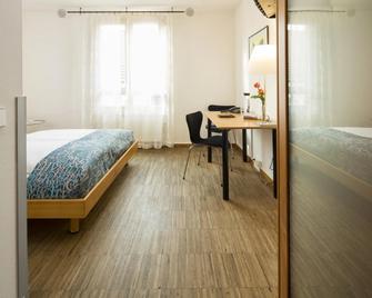Business & Art Hotel Markgraf - Emmendingen - Спальня