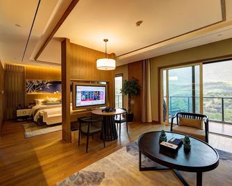 Landison Joykie Resort Moganshan - Huzhou - Bedroom