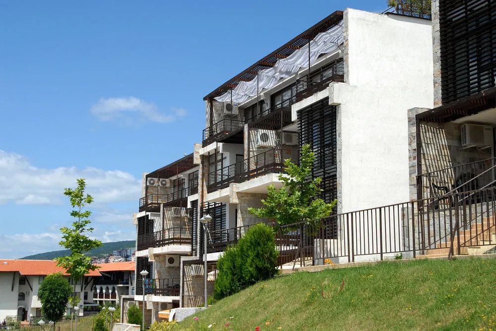 دولتشي فيتا أبارتهوتل