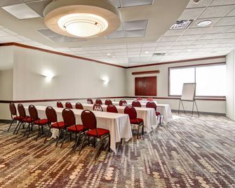 Radisson Hotel & Conference Centre West Edmonton - Edmonton - Meeting room