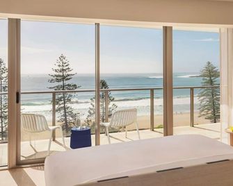 Avani Mooloolaba Beach Hotel - Mooloolaba