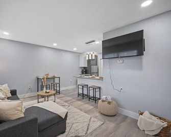 Boho Villa B - Tampa - Pokój dzienny