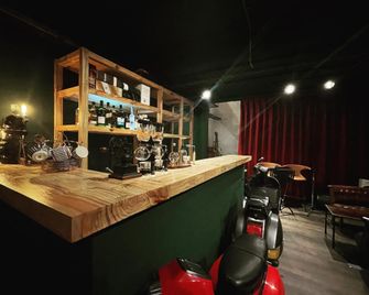 Pisces Youth Hostel - Taitung City - Bar