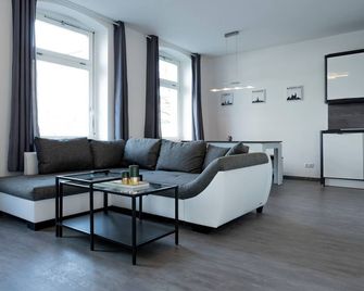 Moderne City Appartments im Stadtzentrum - Chemnitz - Living room