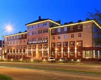 Complex Oktyabrskiy - Stavropol - Edificio