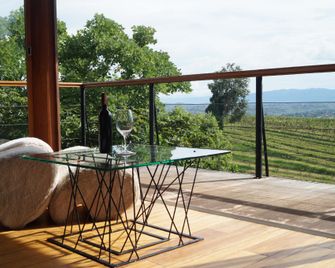 Aythaya Monte diVino Lodge - Taunggyi - Balcón