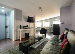 Downtown, quiet and cozy 1 BR apt (46 sqm) - Lyon - Pokój dzienny