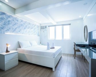 The Garden Galleries Boutique Hotel - Balanga