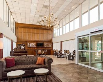 SureStay Plus Hotel by Best Western Brandywine Valley - Wilmington - Lobby