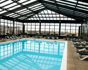 Sowell Residences Le Port - Trouville-sur-Mer - Piscine