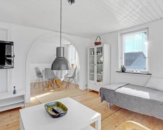 1 bedroom lovely apartment in Hirtshals - Hirtshals - Huiskamer