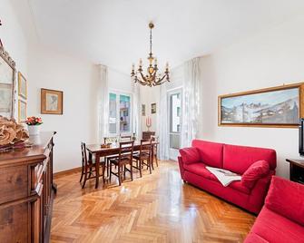 I Fiori 3-16 Apartment by Wonderful Italy - San Remo - Living room
