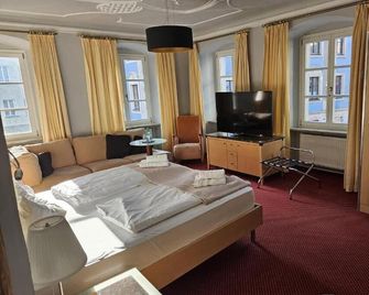 Hotel Rose - Weissenburg