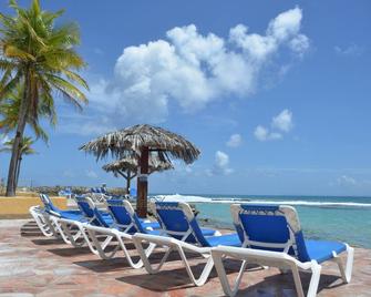 Sea Sun Manga Mangano - Saint-Francois - Spiaggia