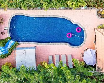 Villa Jaco Sol - Jacó - Piscina