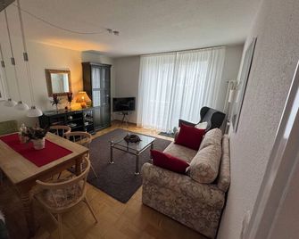 Ferienwohnung Sonja - Friburgo de Brisgovia - Sala de estar