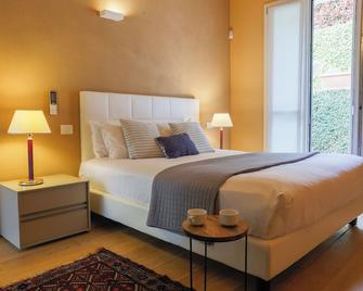 Lakefront Contemporary - by My Home In Como - Cadenabbia - Bedroom