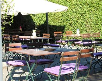 Landgasthof & Hotel 'Merje' - Kreuztal - Patio