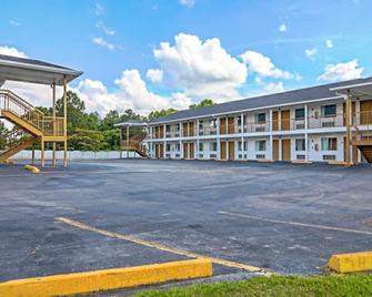 Economy Inn By OYO Ashburn - Ashburn - Gebäude