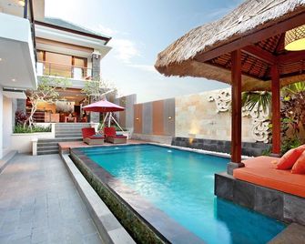 The Kryamaha Villas - Kediri - Pool