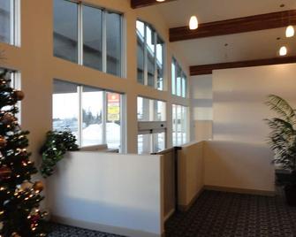 South Hill Motor Inn - Red Deer - Lobby
