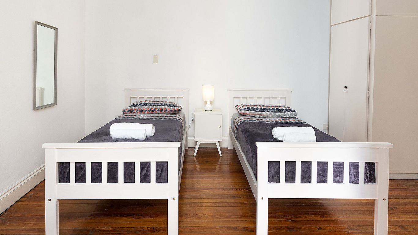 Lopez Hostel & Suites