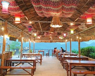 Pu Luong May Home & Cafe - Ba Thuoc - Restaurant