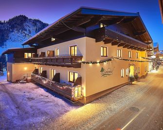 Frühstückshotel Birkenhof - Rauris - Clădire