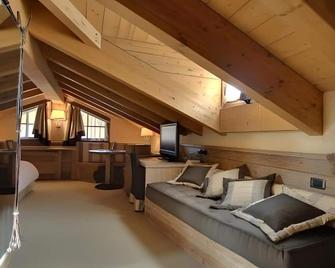 Hotel Bait de Angial - Livigno - Olohuone
