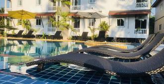 Maikhao Beach Residence - Mai Khao - Pool