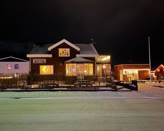 Guesthouse Lyngholt - Thorshofn - Edificio