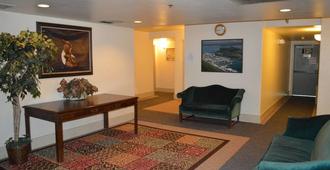 Chelsea Inn Hotel - Anchorage - Pokój dzienny