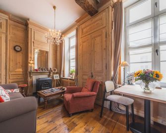 Number 11 Exclusive Guesthouse - Bruges