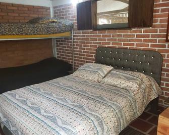 Hotel Campestre Villa Nico - Chinácota - Habitación