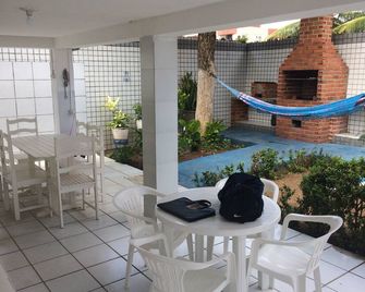 Friendly Beach House in Bessa. - João Pessoa - Innenhof