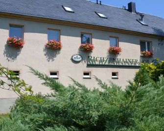 Richzenhainer-Hof - Waldheim - Gebäude