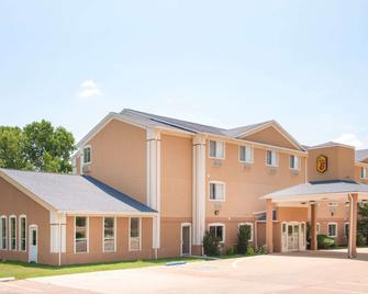 Super 8 by Wyndham Perry - Perry - Building