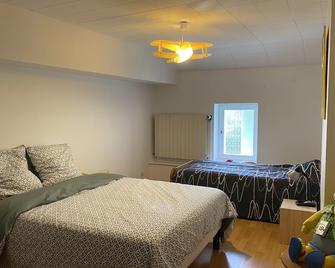 Charmante longère girondine - Saint-Ciers-sur-Gironde - Chambre
