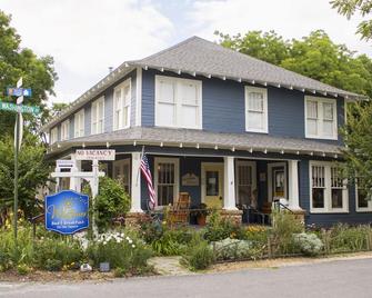 Wildflower Bed and Breakfast - Mountain View - Edificio