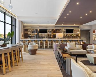 Hyatt Place Rapid City/Downtown - Rapid City - Bar