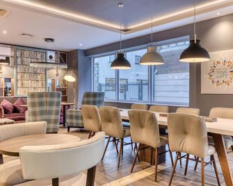 Premier Inn Cork City Centre - Cork - Salónek