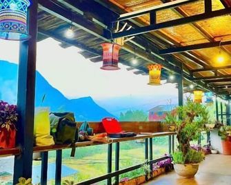 Sky View Homestay - Pa sa