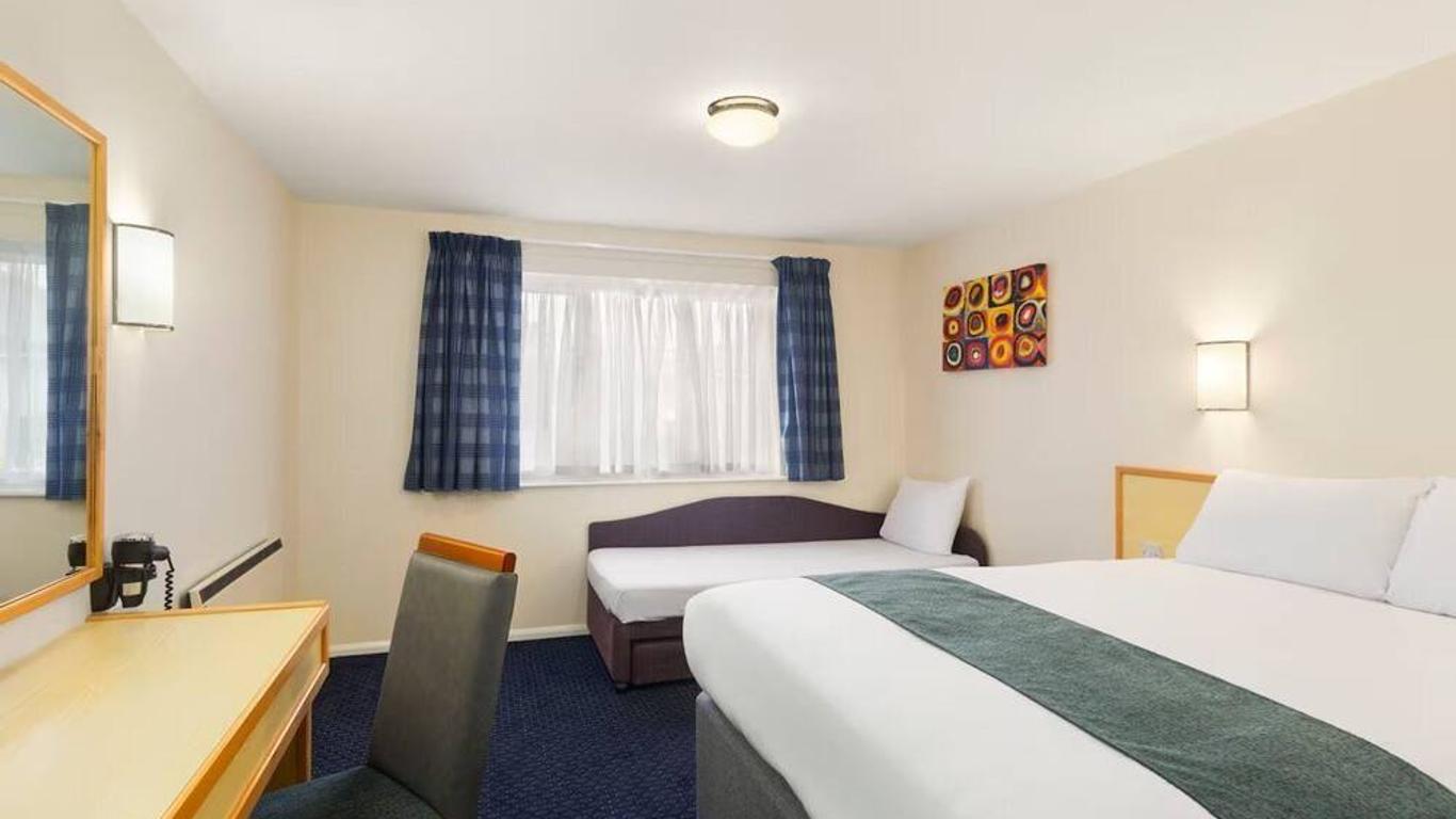 Days Inn Sutton Scotney South